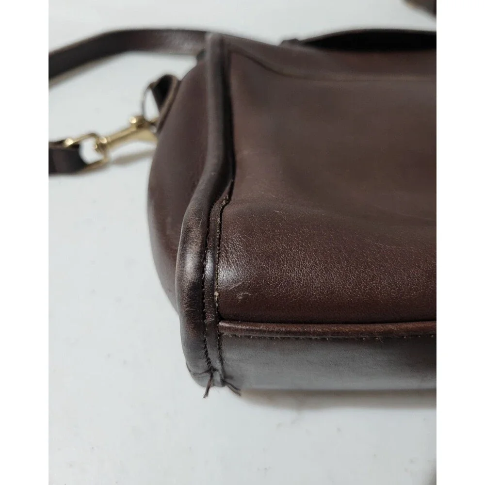Vintage COACH 9870 Court Shoulder Bag Purse Chocolate Brown Leather Turn Lock - Picture 8 of 16